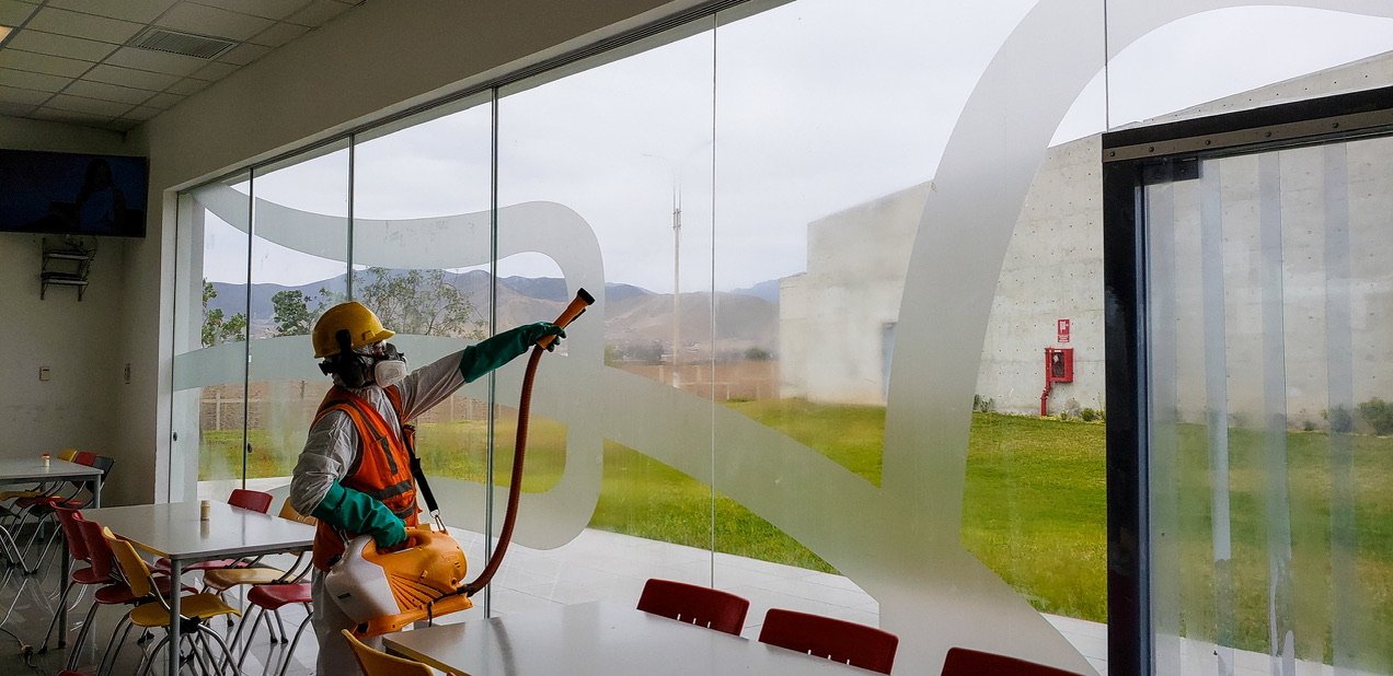 CONTROL DE PLAGAS EN RESTAURANTE